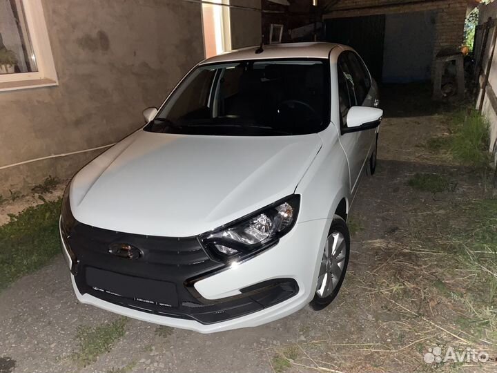 LADA Granta, 2023