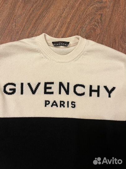 Джемпер Givenchy оригинал