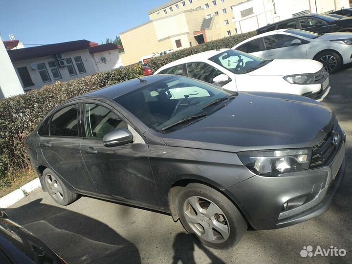 LADA Vesta 1.6 AMT, 2015, 169 500 км