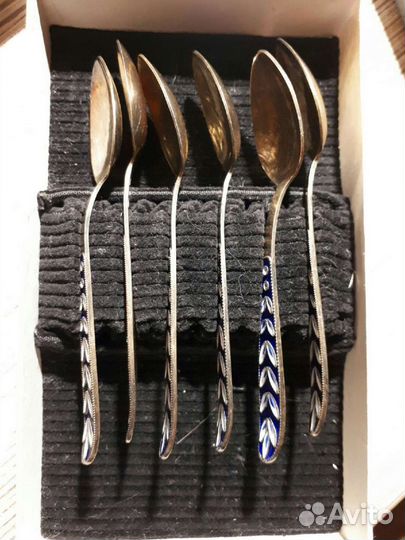 Серебряные ложки с эмалью