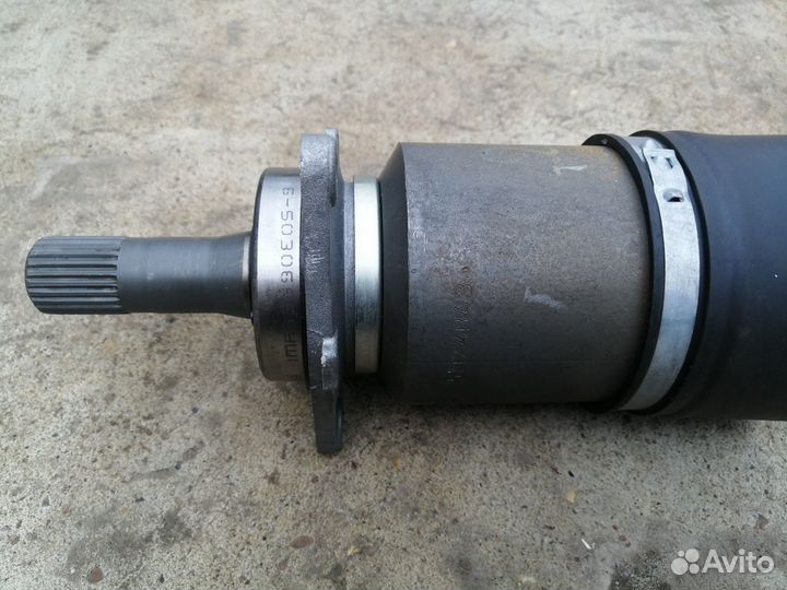 Привод левый Нива 21214-2215051 новый шрус 2123абс