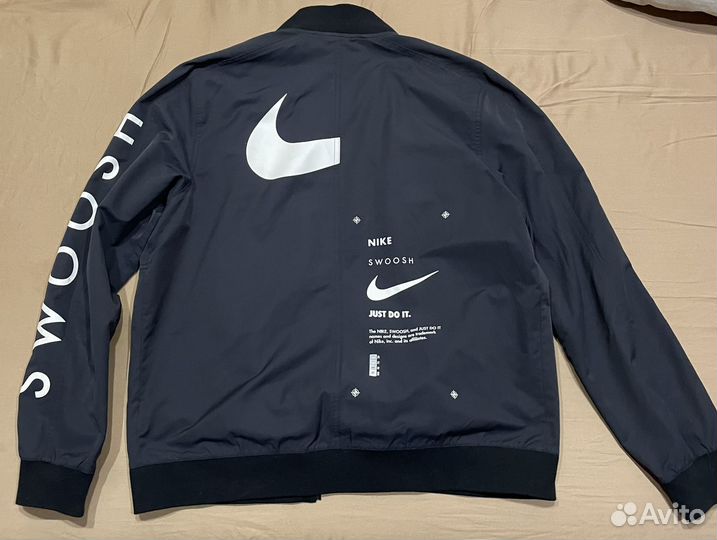 Бомбер Nike swoosh оригинал