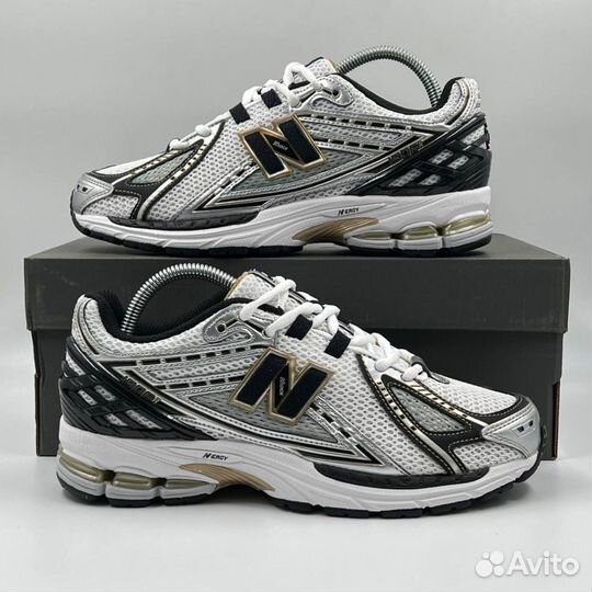 Элегантные кроссовки New Balance 1906R White Metal