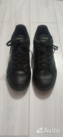 Кроссовки Adidas