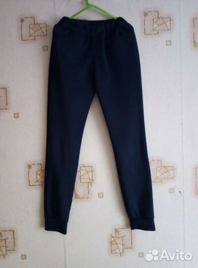 Костюм спортивный