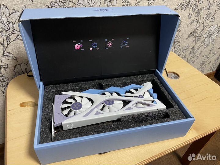 Yeston RX 6800xt Sakura edition 16Gb