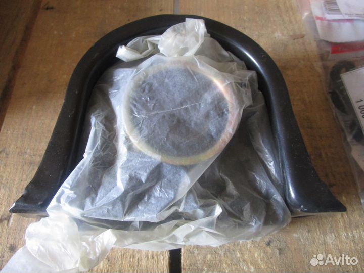 Подшипник подвесной Isuzu Elf 4BC2