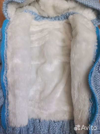 Куртка ручной работы вязаная для новорожденного