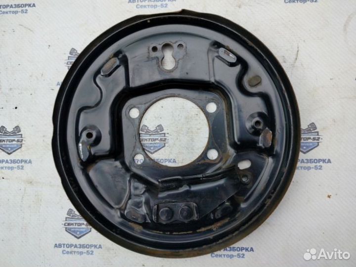 Пыльник тормозного диска задний правый Nissan Juke