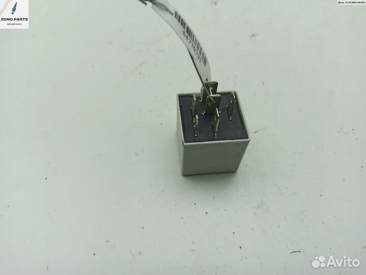 Реле (прочие) 7700822929 на Renault Laguna I (1993-2000)