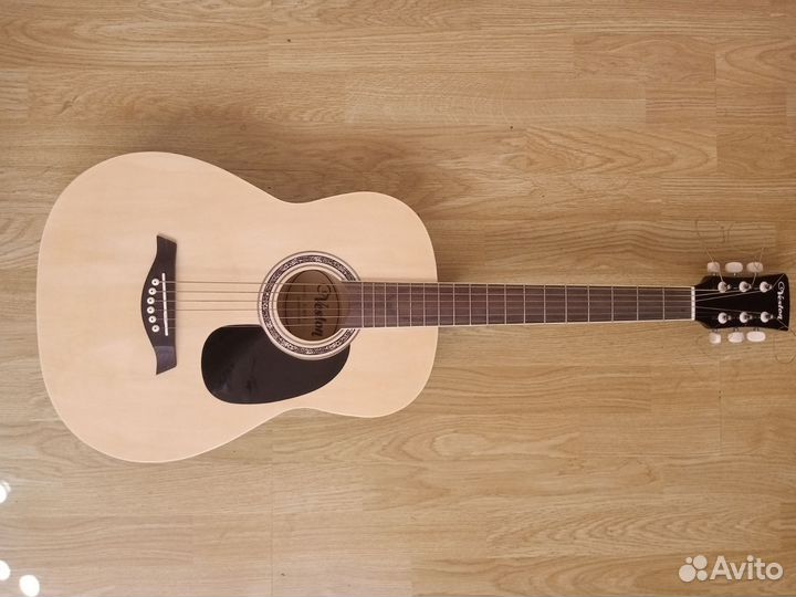 Акустическая гитара бу