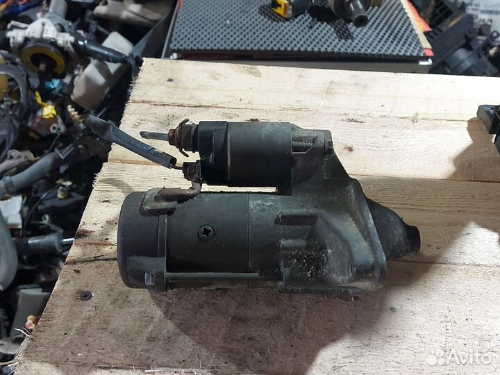 Стартер 1.0 МКПП Toyota Yaris 1999-2005