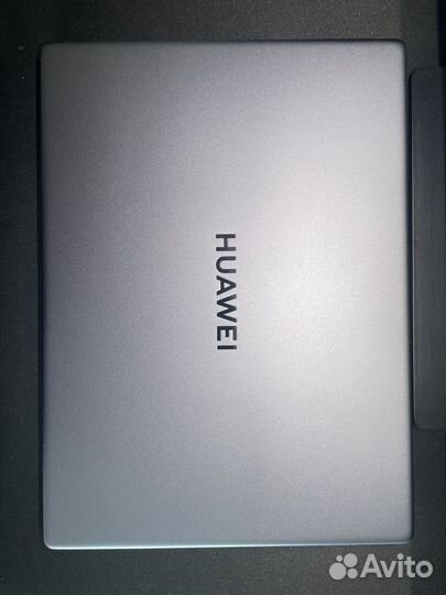 Ноутбук Huawei MateBook 14 klvf-X