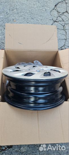 Диски штампованные 15 с колпаками