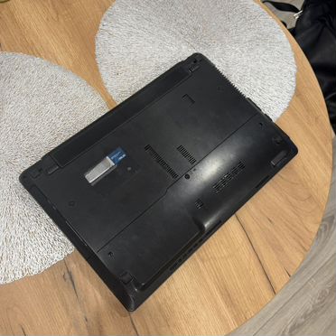 Ноутбук asus