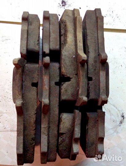 Тормозные колодки дисковые