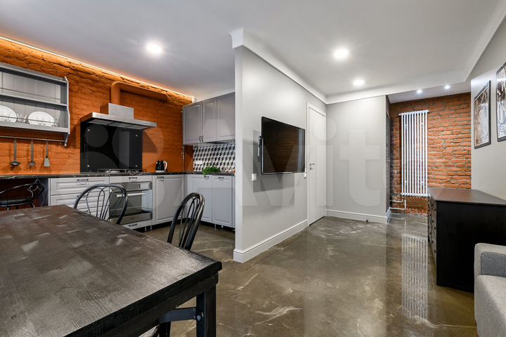 Комната 25 м² в 3-к., 1/5 эт.