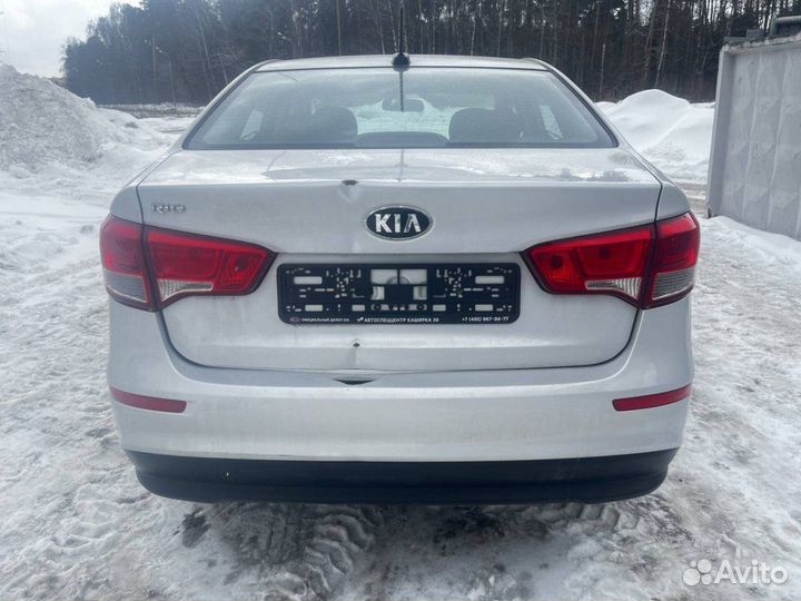 Автомобиль на запчасти Kia Rio седан 1.6 AT