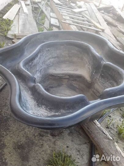 Декоративный бассейн