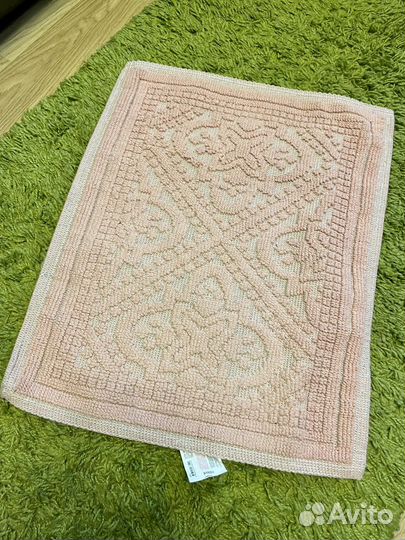 Коврик для ванной