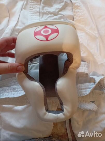 Кимоно для каратэ, защита на ноги, руки, шлем