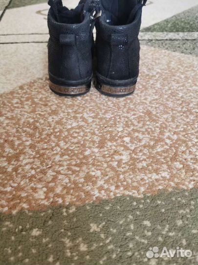 Обувь для девочки 34 р