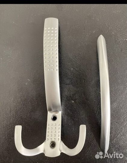 Мебельные ручки и крючки для одежды