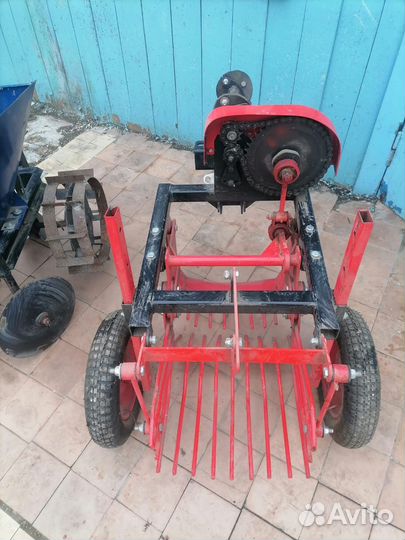 Картофеле сажалка и картофеле копалка