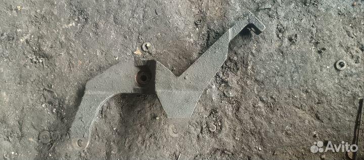 Кронштейн УАЗ Хантер крепления насоса гура