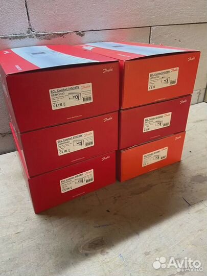 Электронный регулятор ECL Comfort 310 Danfoss