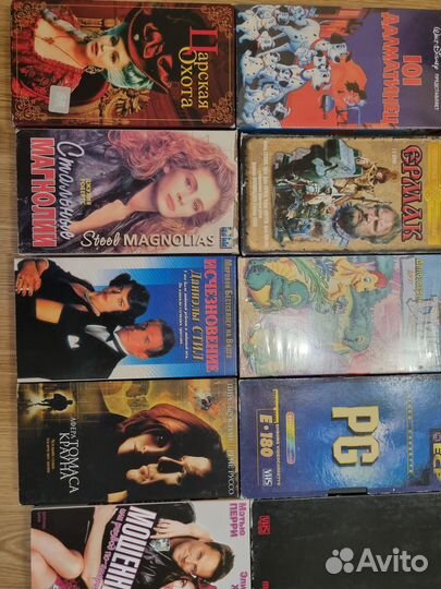 Кассеты с фильмами