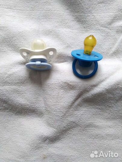 Пустышки Авент 3-6мес. Гайва