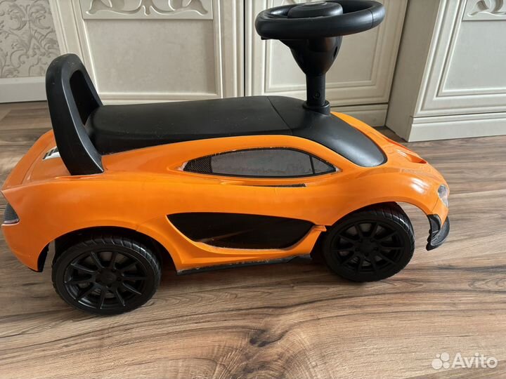 Машинка-каталка детская (толокар) McLaren