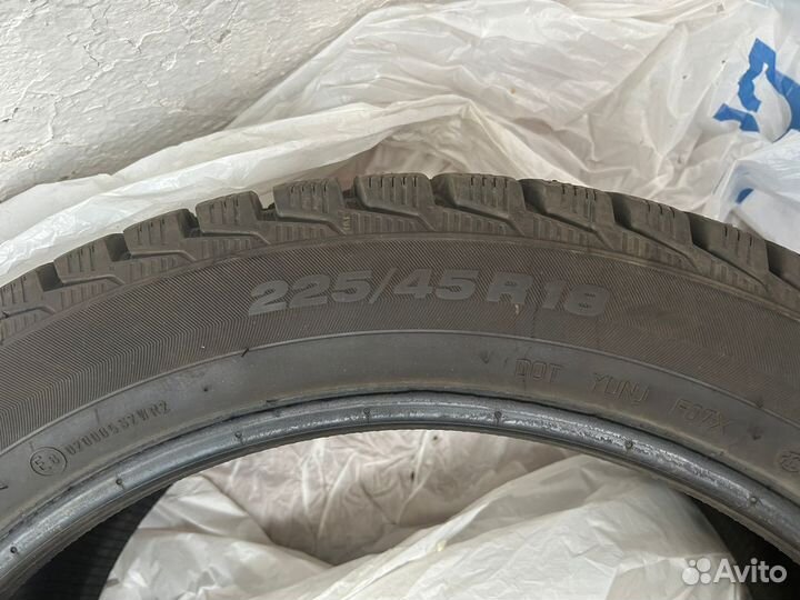 Viatti Brina Nordico V-522 225/45 R18