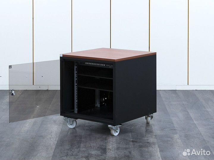 Телекоммуникационный напольный серверный шкаф zpas