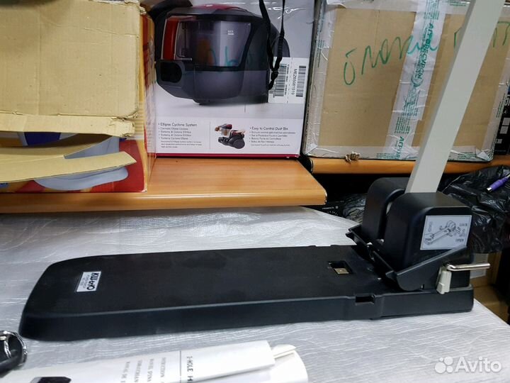 Дырокол tw-trio 9330