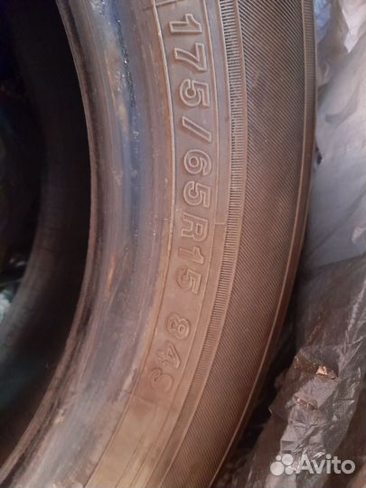 Yokohama DNA Ecos ES300 175/65 R15