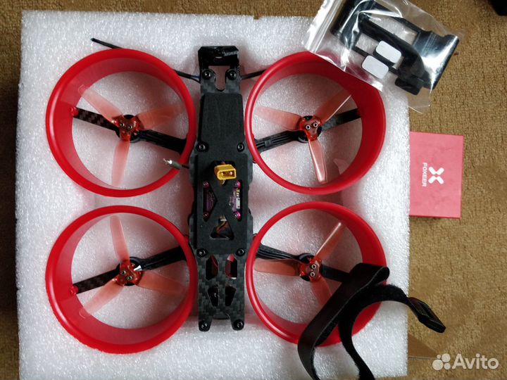 Квадрокоптер гоночный 140мм