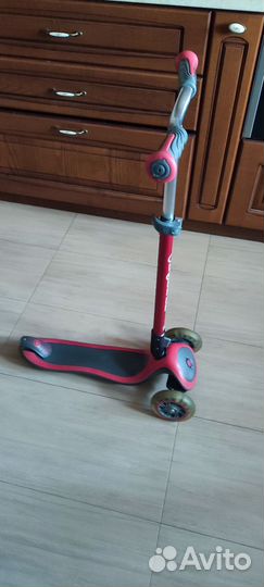Самокат детский трехколесный globber