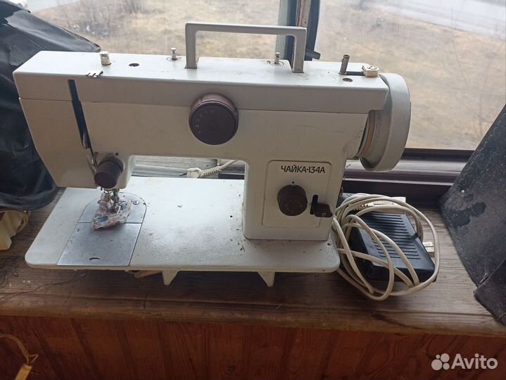 Старые швейные машинки