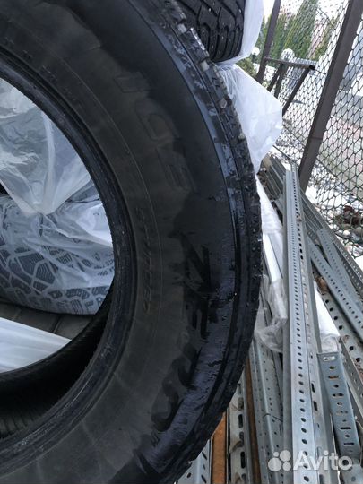 Pirelli Ice Zero 285/60 R18