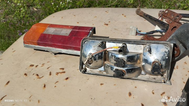 Задние фары от ваз 2106 и рулевые колеса