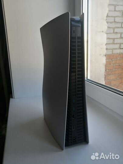 PlayStation 5 с дисководом / 2 джойстика + Игры