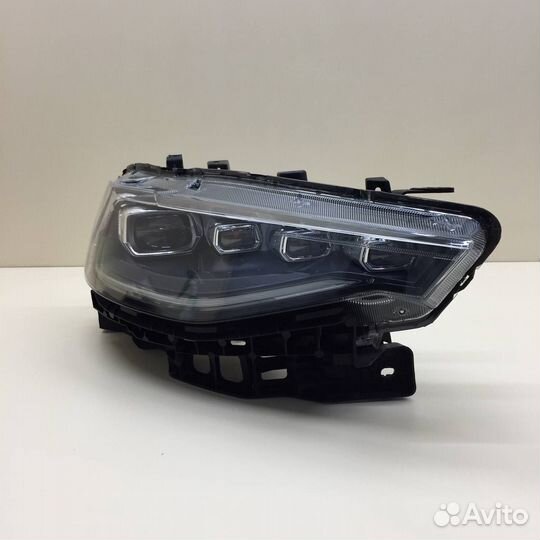 Б/У Б/У Фара правая 4121103XKQ00A4121380XKS00A