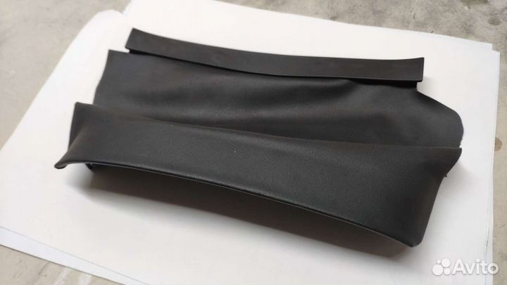 Накладка рулевой колонки 5543833050