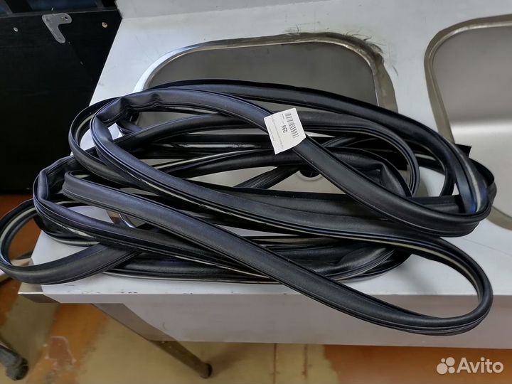 Резинка уплотнительная для холод.камер север