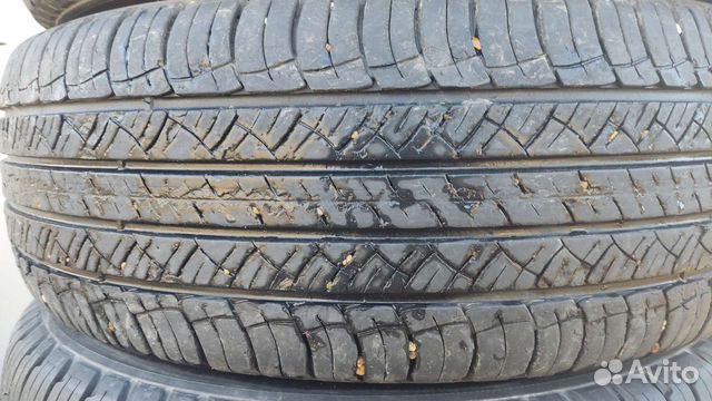 Michelin Latitude Tour HP 215/70 R16