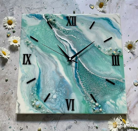 Часы из эпоксидной смолы