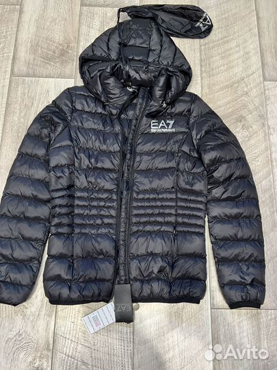 Куртка женская Emporio Armani 42-44