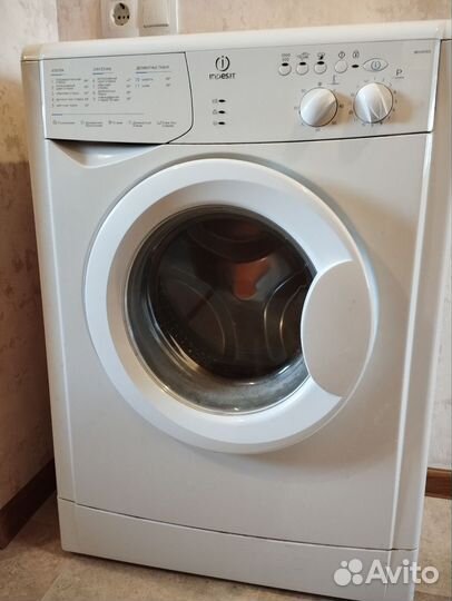 Стиральная машина indesit